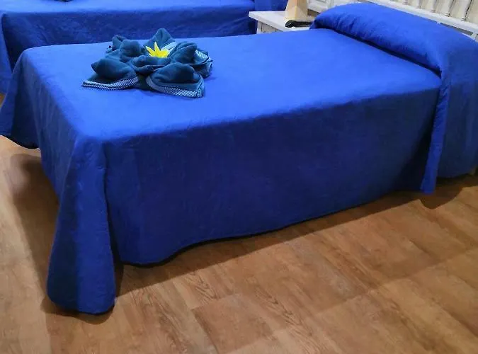 Restaurante El Chato 게스트하우스 3*